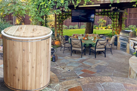 Baltic Cold Plunge Tub - Canadian Timber Cedar Ice Bath by Leisurecraft
