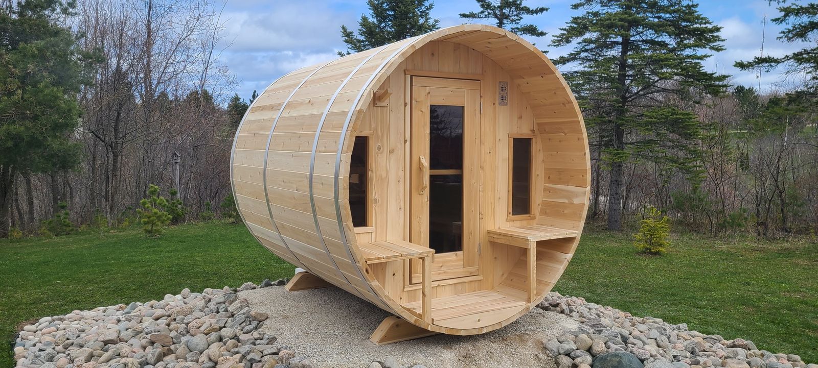 Canadian Timber Tranquility Barrel Sauna by LeisureCraft